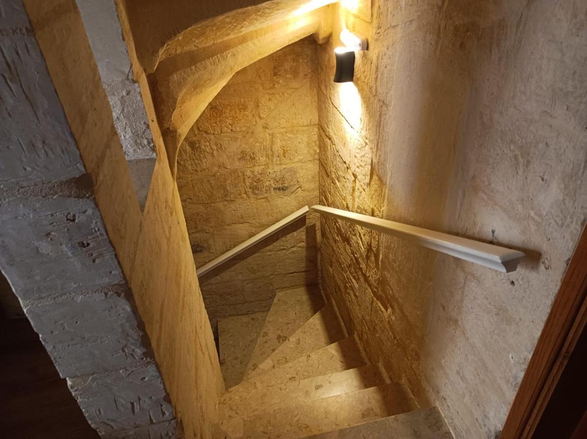 Floriana Cosy Townhouse Apartment Bagian luar foto